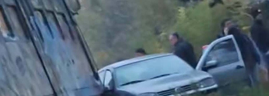 U Malešićima voz udario u automobil, pukom srećom nema povrijeđenih. Čitatelji: Rampe ne rade mjesecima