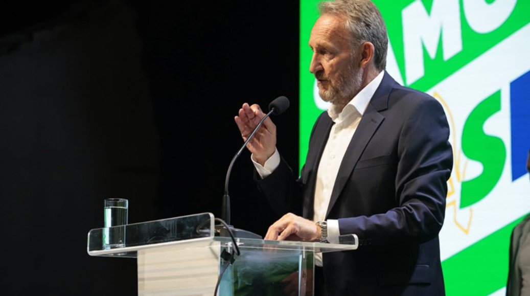 Izetbegović: Treba nam novi Novalić. Fadil je radio osam dana u sedmici i 25 sati dnevno