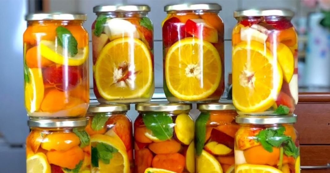 Sačuvajte miris ljeta: jednostavan recept za kompot od bresaka i krušaka