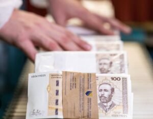 Screenshot_2026-01-08-22-00-00-798_com.google.android.googlequicksearchbox-edit-768x601