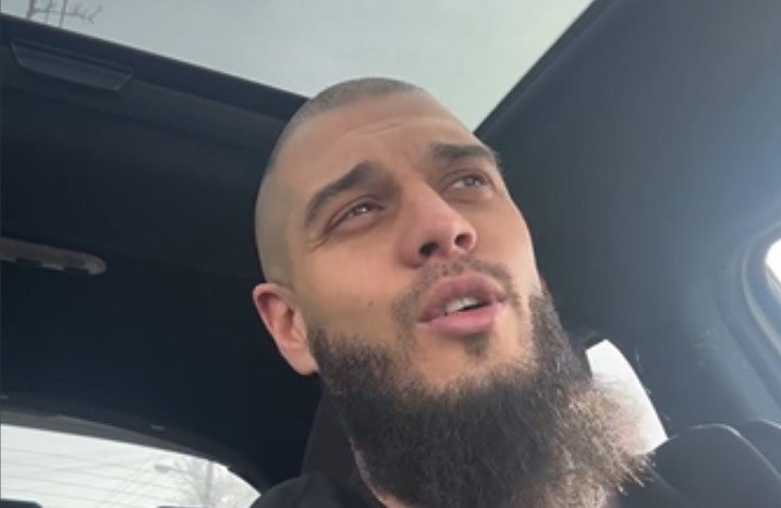 Dejan Dragojević u automobilu uz ilahije: Iz Sarajeva se čuju ezani, a društvene mreže bruje