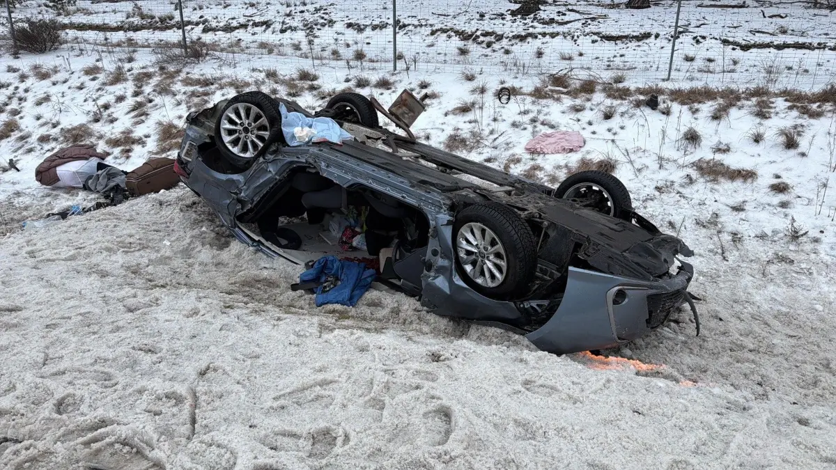 Nakon teške nesreće na autoputu pobjegao s mjesta sudara, dvije osobe teško povrijeđene