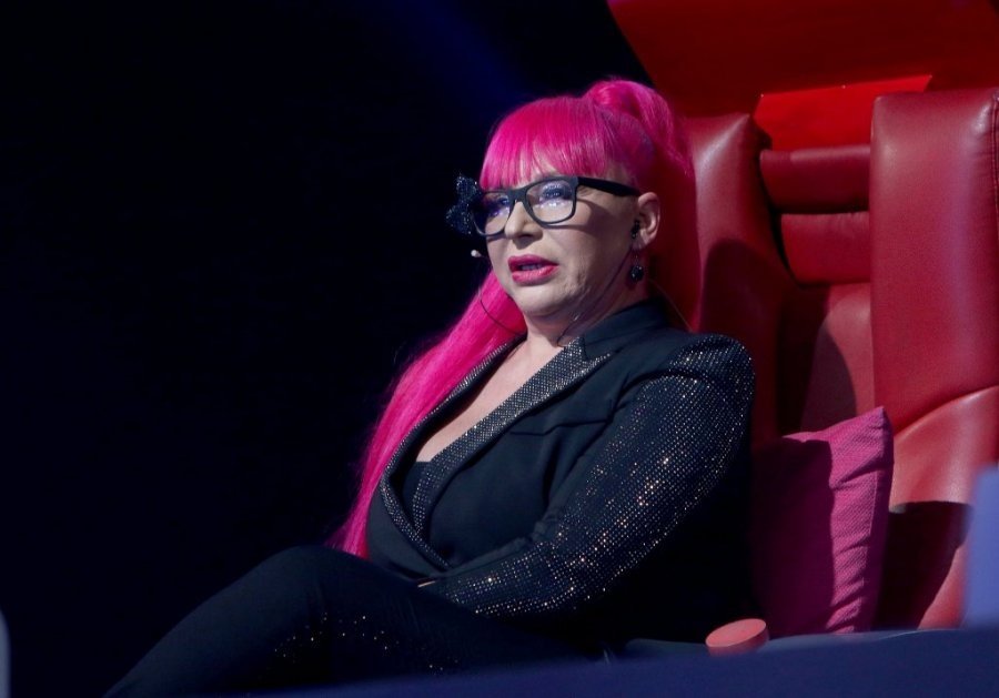 OTKRIVENO JE OD ČEGA BOLUJE ZORICA BRUNCLIK: Evo zašto se povukla i nikom se ne javlja!