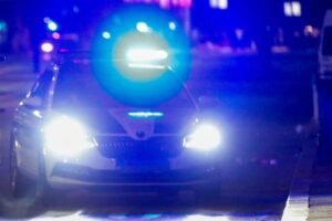 754164_policija-bulevar-02072025-0008_f-696x464.jpg.pagespeed.ce.IhAyp0bjUx