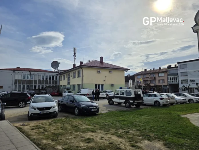 Velika Kladuša: U Todorovu ubijen N.M. (30), policija provodi istragu (FOTO)