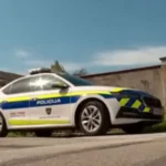 Novi detalji skandala koji trese policiju: Više službenika imalo odnose sa istom ženom u službenom automobilu?